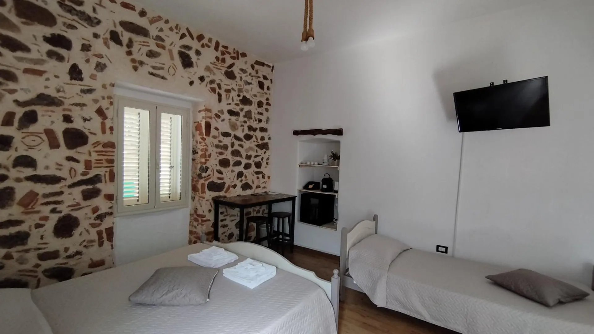 Bed And Breakfast Villa Bianca Orosei Frühstückspension