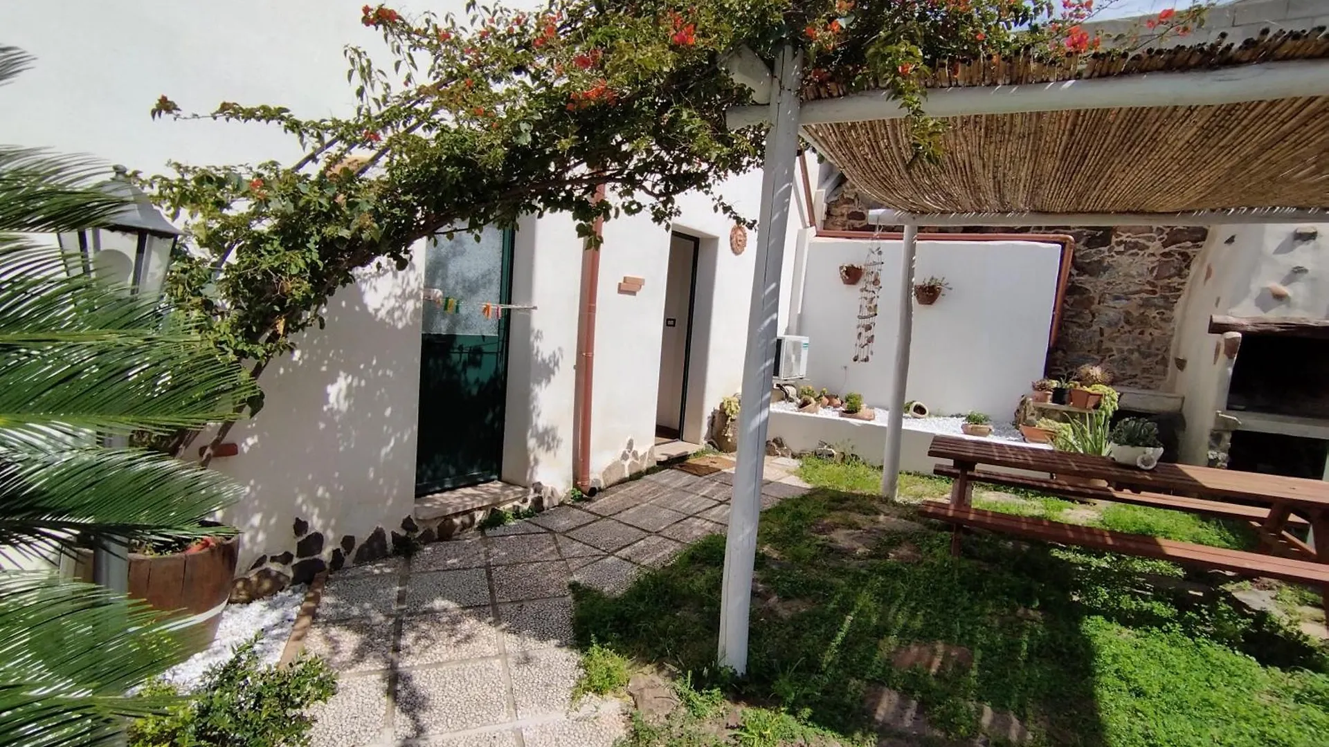 Bed And Breakfast Villa Bianca Orosei